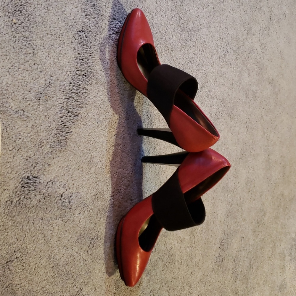 DKNY heels - Picture 2 of 3